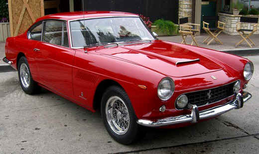 Ferrari250GTE.jpg (72681 octets)